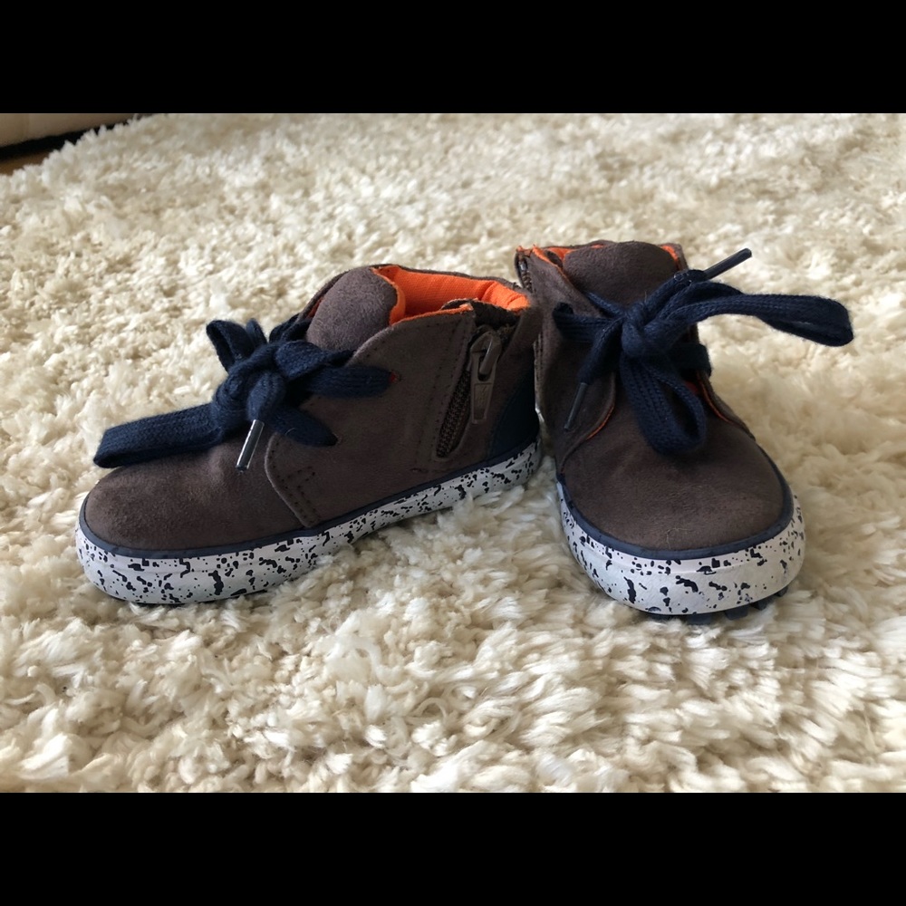 Cat and Jack shoes like new